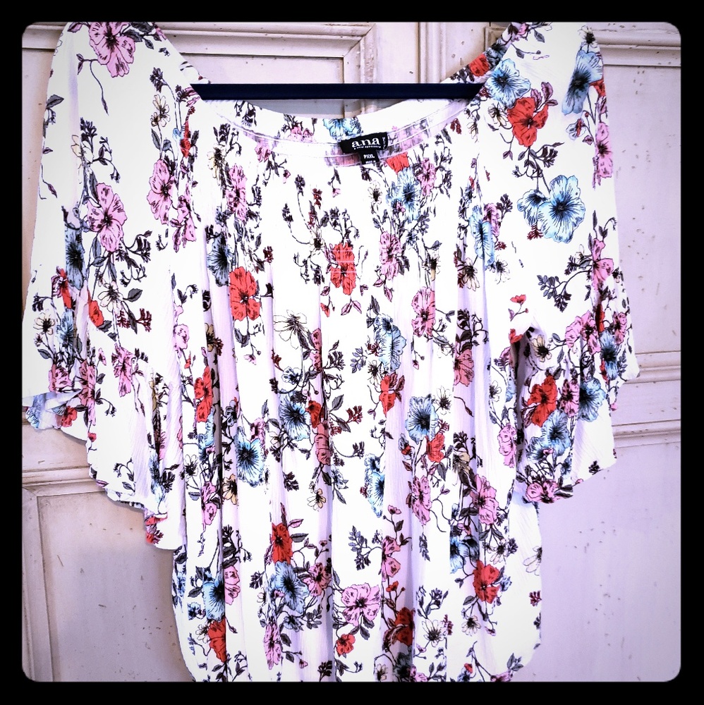 Flowy Floral Top